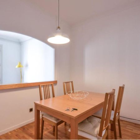 Piso En Sagrada Familia Apartment Barcelona Luaran gambar