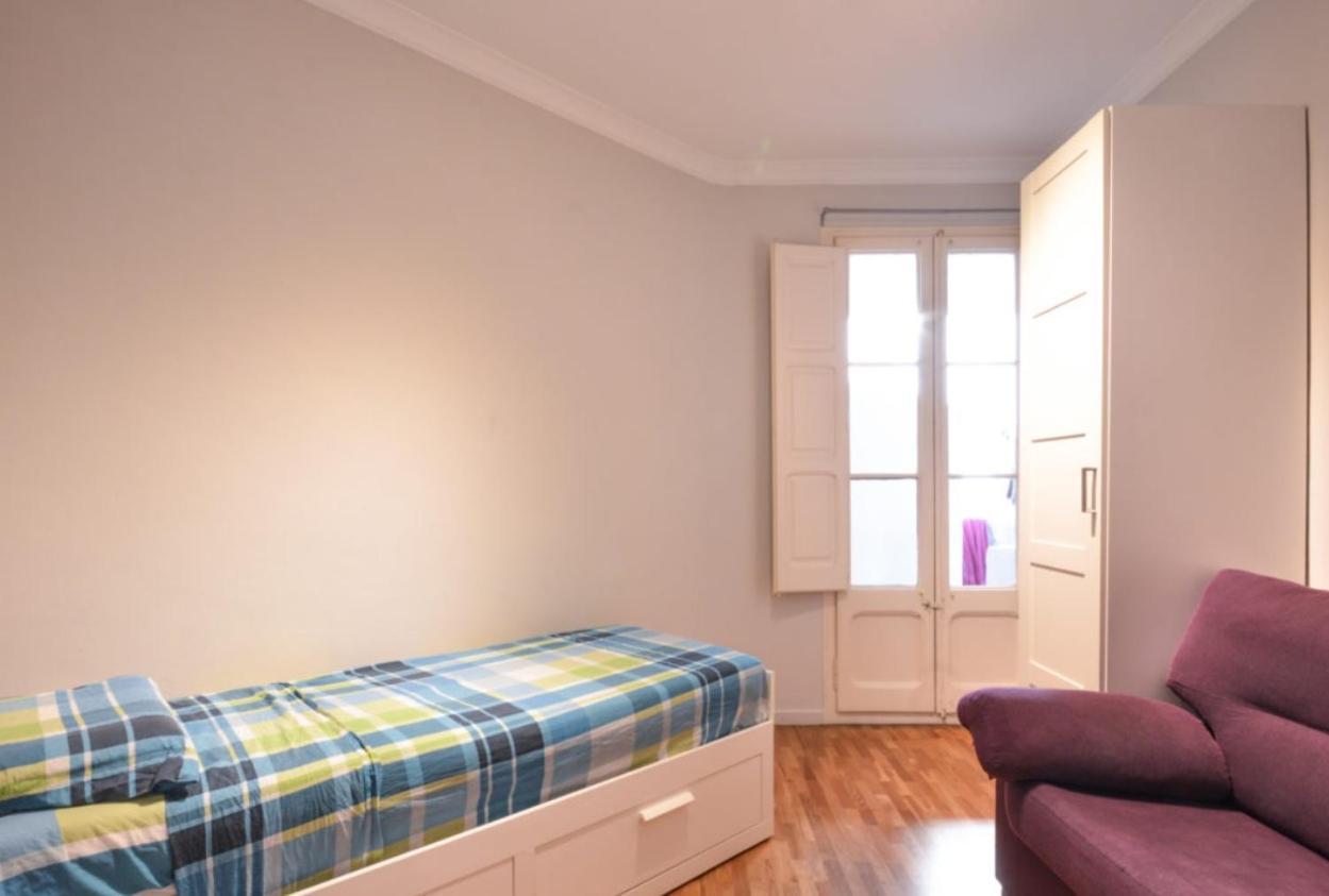 Piso En Sagrada Familia Apartment Barcelona Luaran gambar